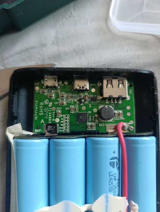 Hama Power Bank 20 000 mAh – за части