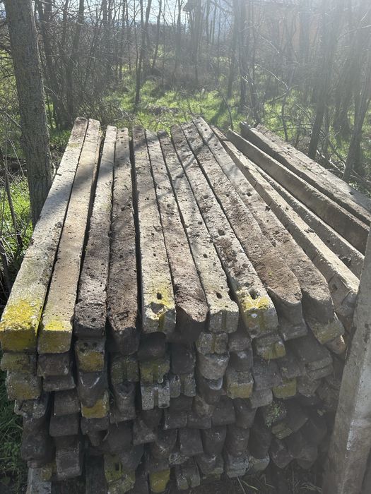 Бетонни колове за ограда