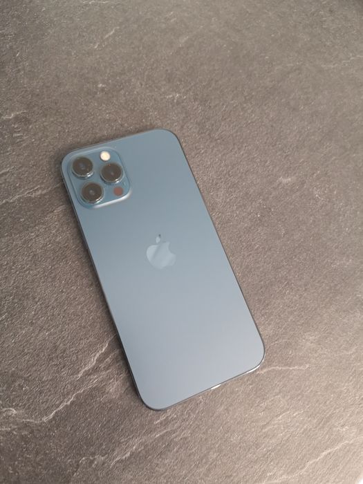 Iphone 12 Pro Max blue