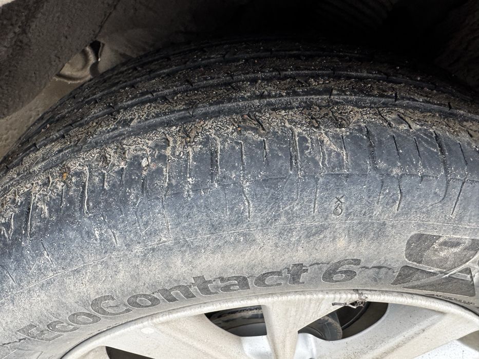 Продам резину летнию