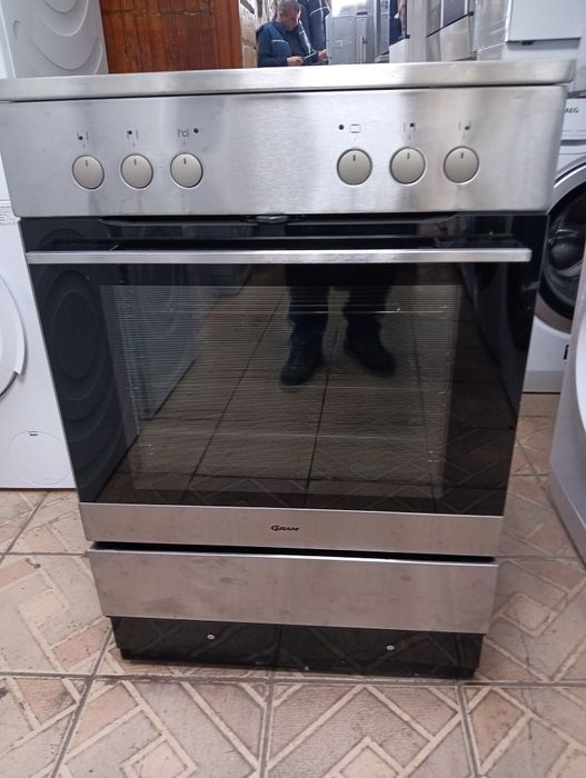 Иноксова свободно стояща печка с керамичен плот Gram 2 години Гаранция