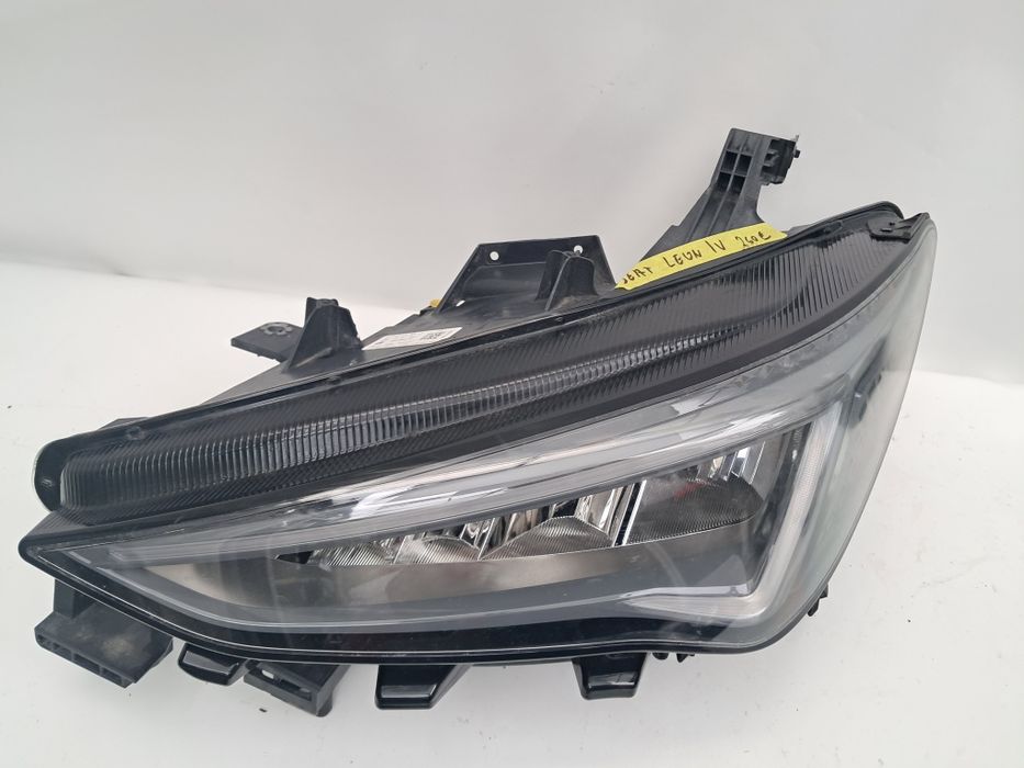 Фар Seat Leon  4  Full led 2024г