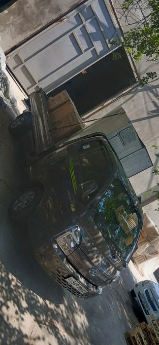 narxi 25000$ Hyundai