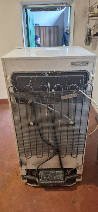 Продам холодильник