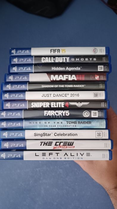 PlayStation 4 Slim 1 TB + 13 jocuri