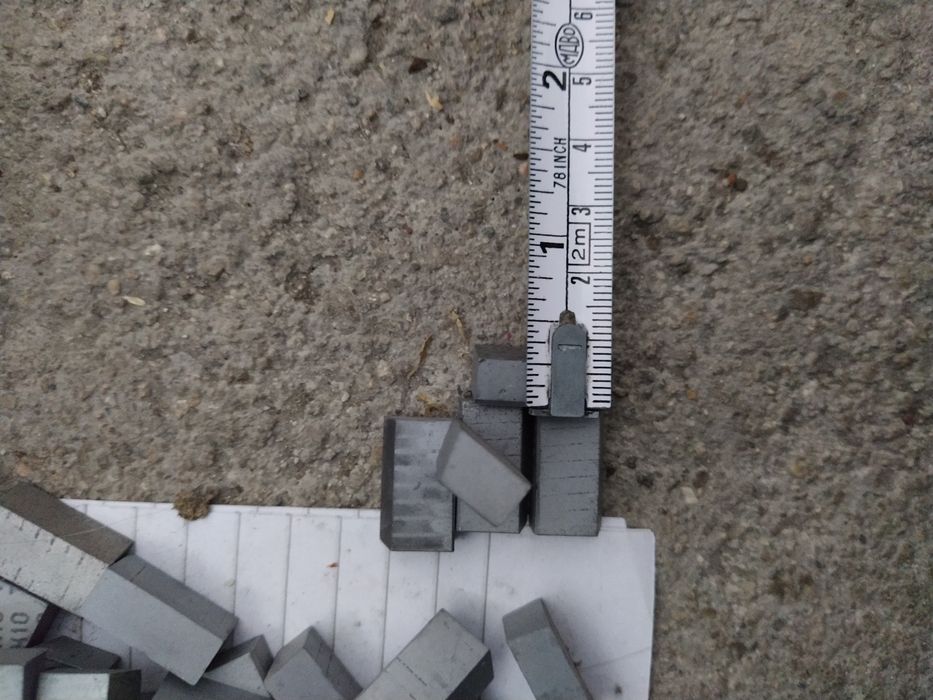 Продавам твърди сплави