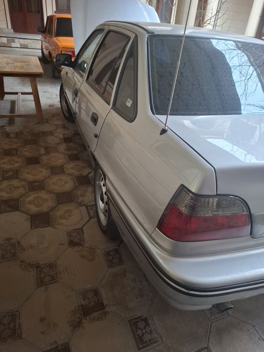 Нексия 1 автомат йили 2004 кам юриган эзилмаган кузов тетик