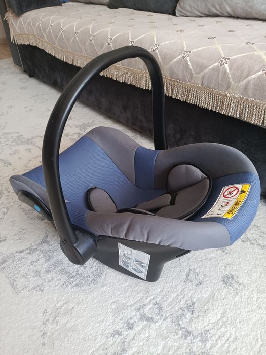 Продам автолюльку