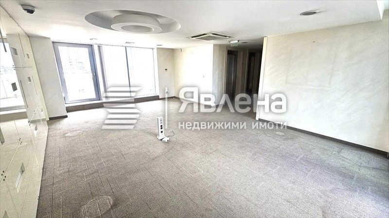 Дава се под наем Офис в София, Стрелбище - 357 кв.м за 4284 € - Снимка #2