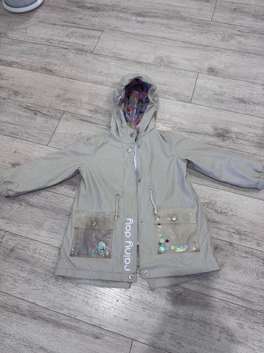 Продам Детский Комбенезон Куртку