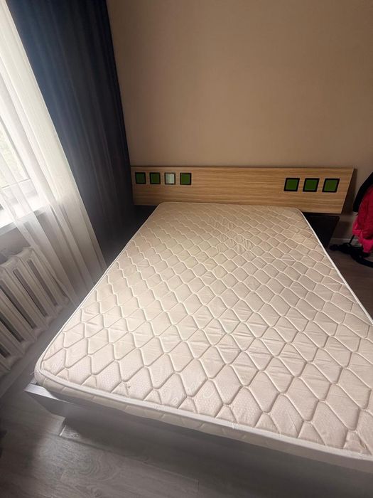 Спальный гарнитур за все 87000