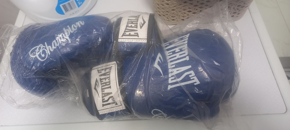 Боксёрский  перчатки