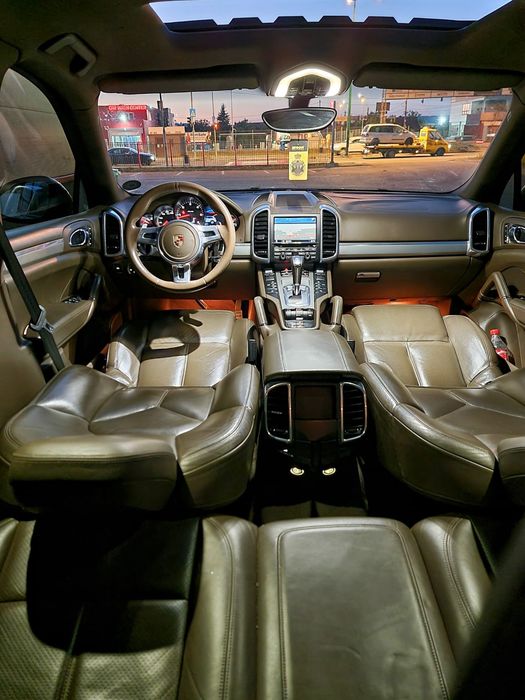 Porsche Cayenne GTS 3.0Tdi Matrix Perne Aer Trapa Xenon Memorii Carlig