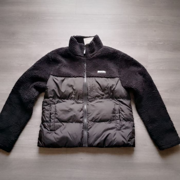 Куртка  Bench. Размер L/48-50. Оригинал.