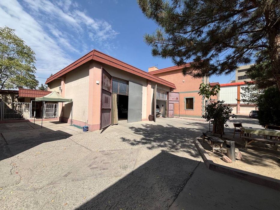 Продаётся Коммерческое Помещение 650кв.м ул.Бакинская Мирабадский рн