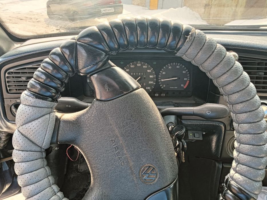 Продам  автомобиль