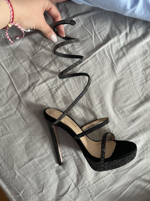 Официални обувки