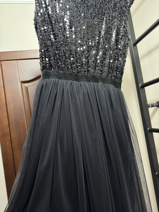 Вечернее платье черное