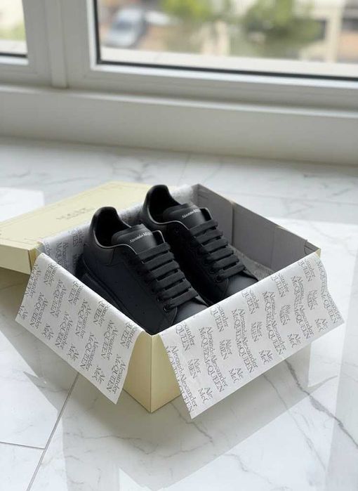 Adidasi Alexander McQueen Negru - Perna de aer - PREMIUM