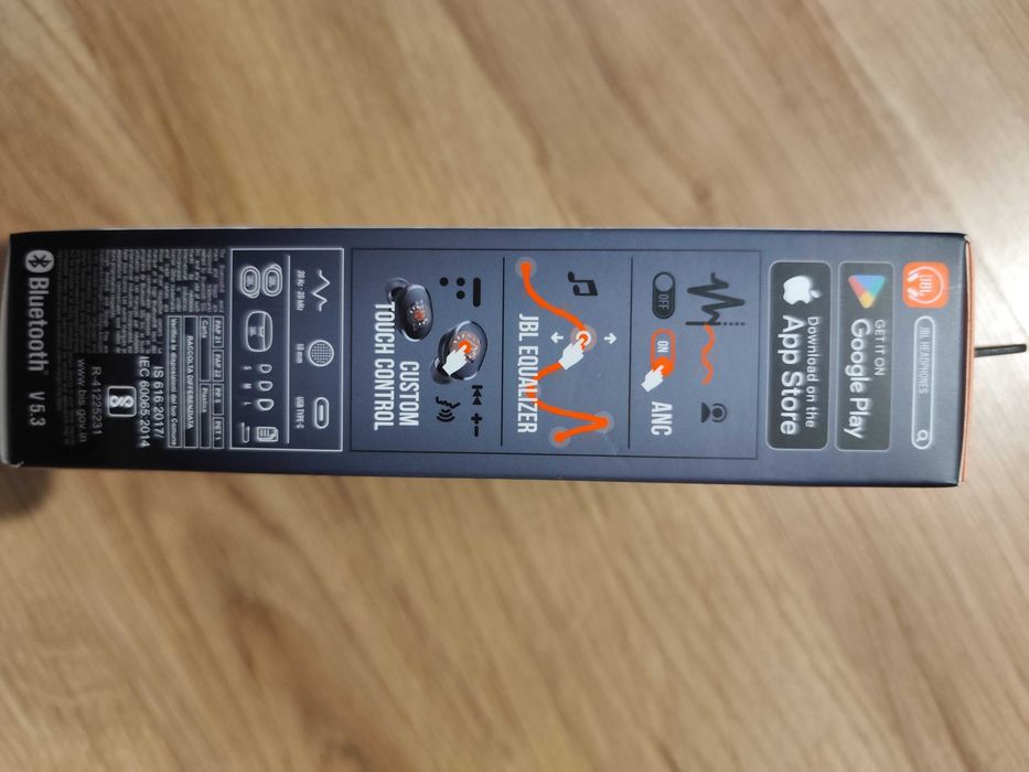 Căști JBL Tune Buds –Stare foarte bună/Autonomie 48h/Bluetooth 5.3