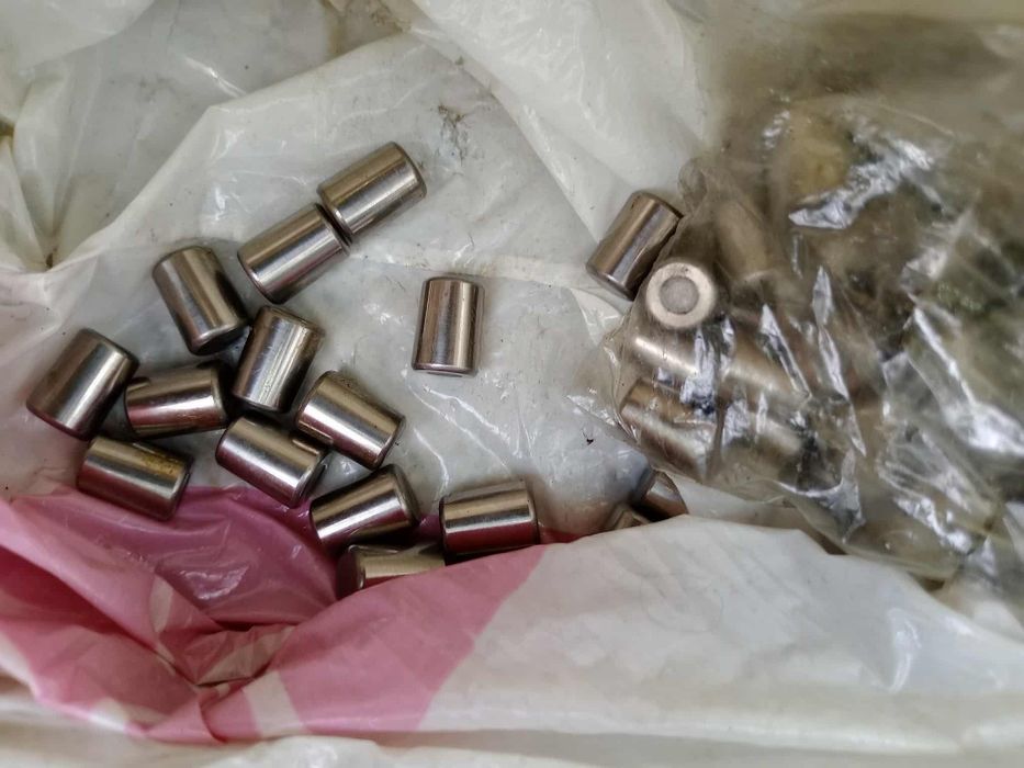 Вакуумна помпа Hitachi