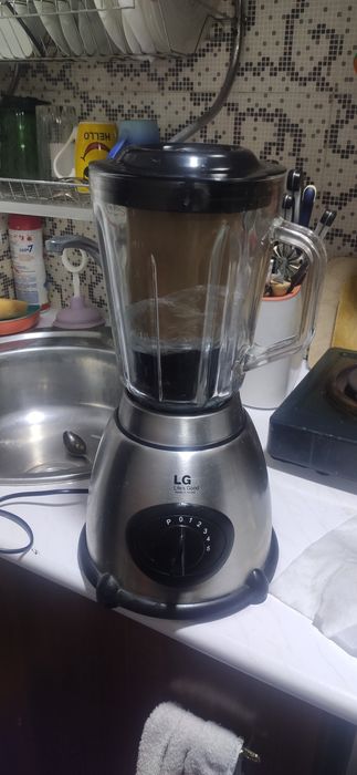 Lg blender sotiladi yengi