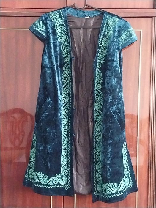 Продам новые шапаны