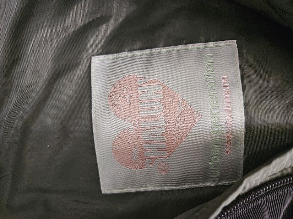 Продам ветровку и плащи на девочку