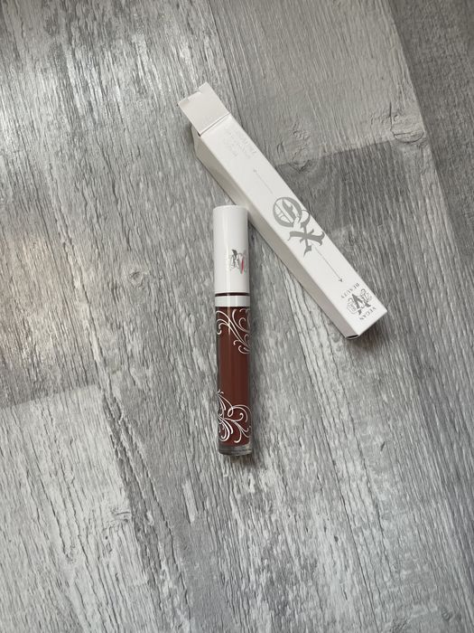 Ruj KAT VON D Original