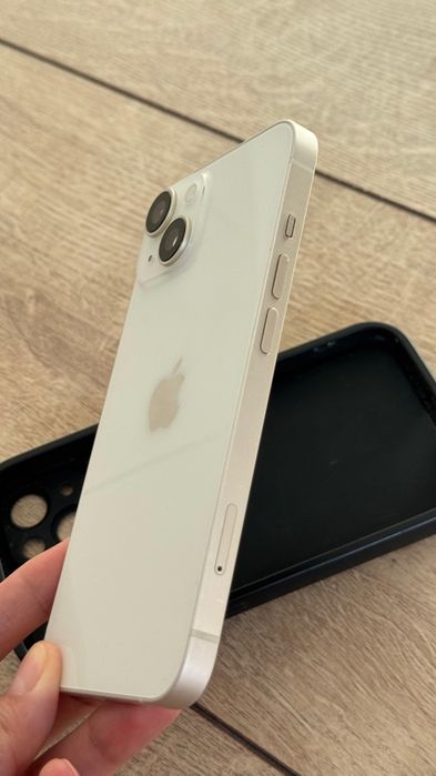 Продам Айфон 14.