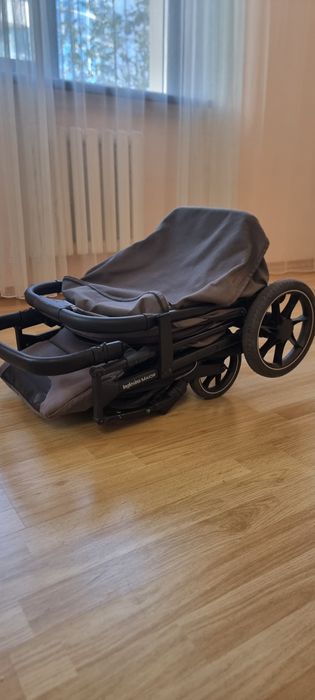 Продам коляску Inglesina Maior