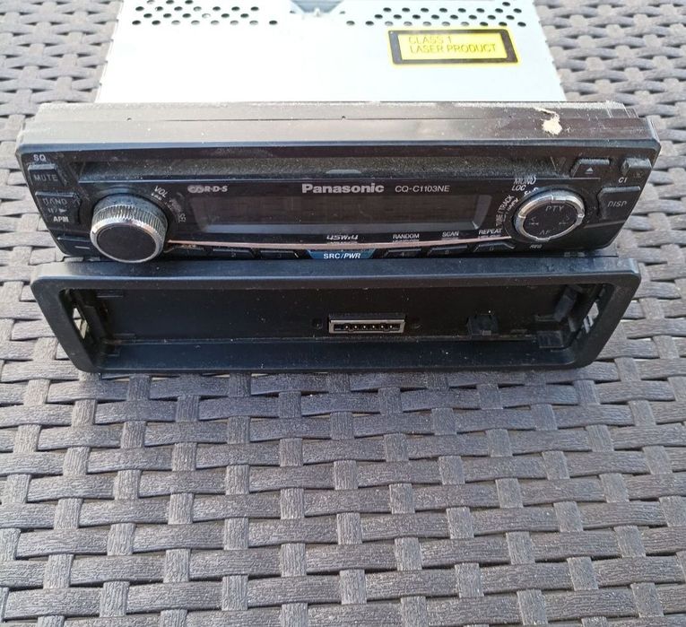 Radio CD auto Panasonic