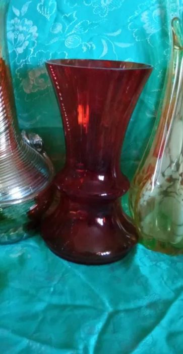 Продам вазы для цветов