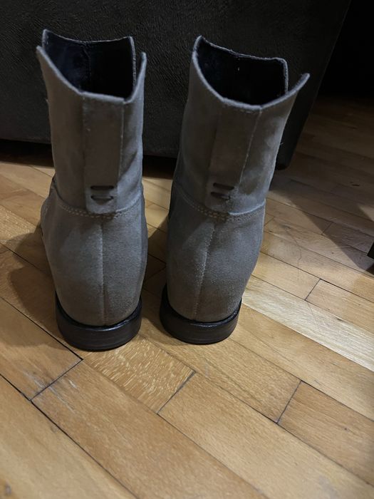 Дамски боти със скрит ток