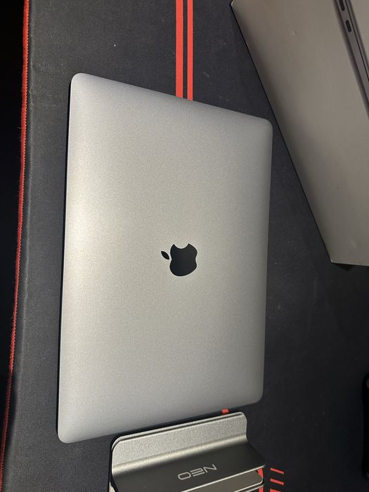 MacBook Air 13 M1 8gb 256