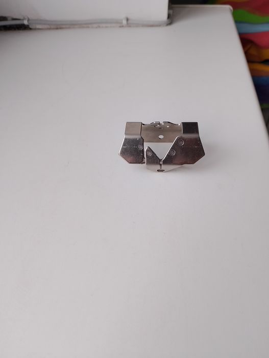 Платинговый челнок для Вязальной машины Сильвер Рид.