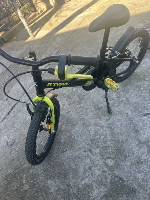 Bicicleta copii roti ajutatoare 4 - 7 ani Btwin  dark hero 500
