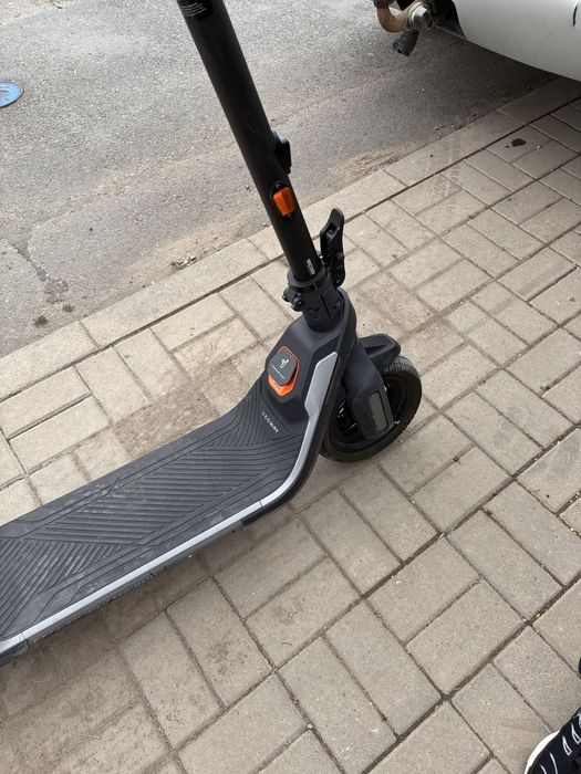 Продавам ел. тротинетка SEGWAY P65 ! За части !