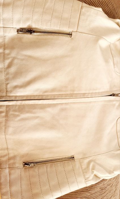 Jacheta piele alba pentru femei