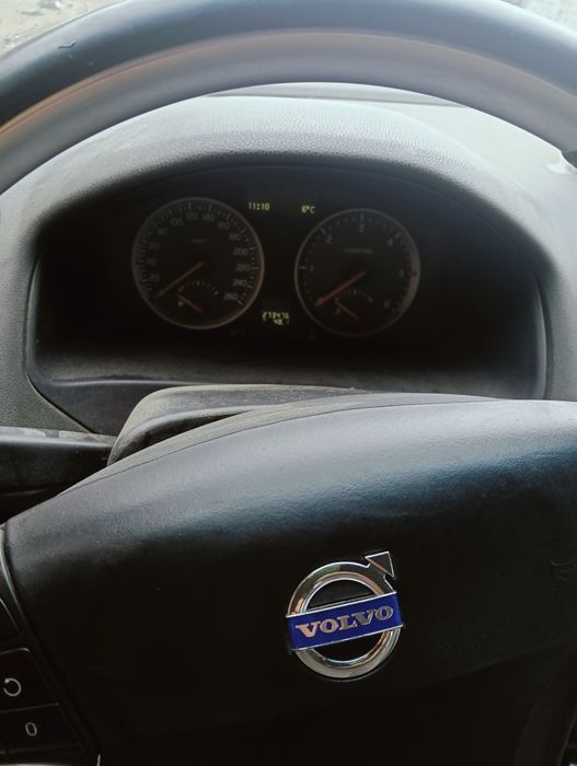 Vând Ford Galaxy și Volvo V50