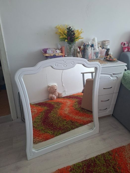 Продам спальный гарнитур