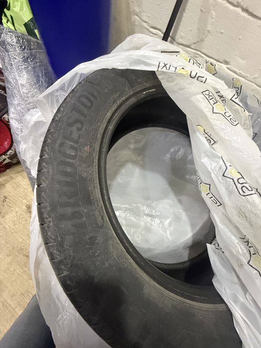 Продаю 4 колеса Bridgestone