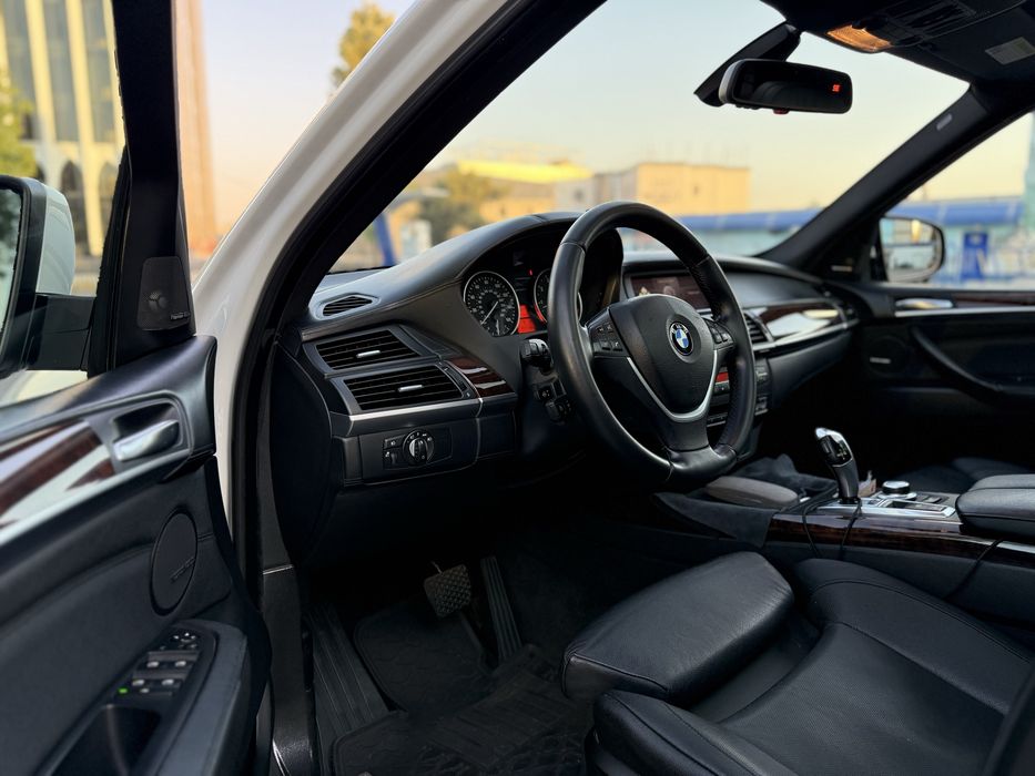 BMW X5 XDrive48i