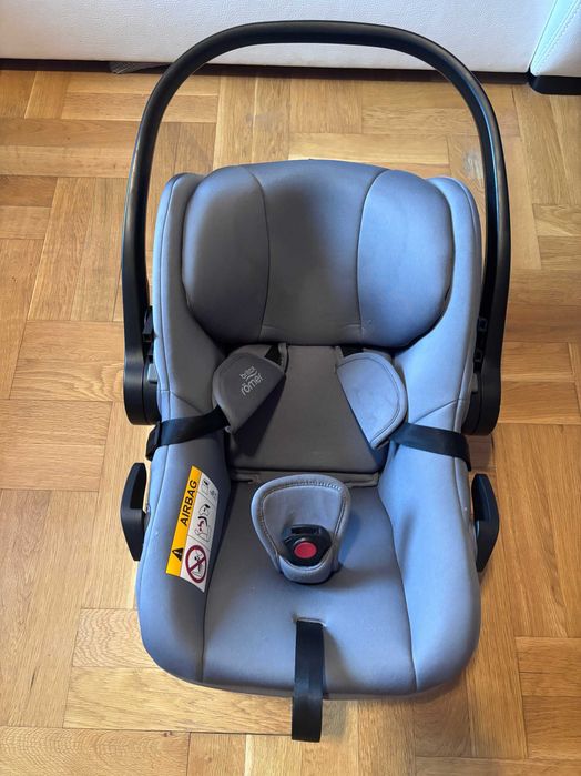 Бебешка кошница/столче за кола Britax