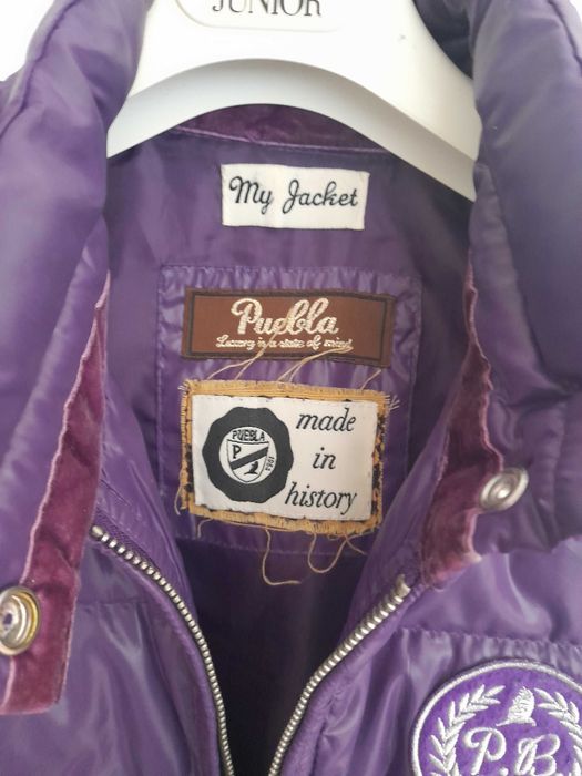 Vesta Puebla cu pene,m, 50 lei