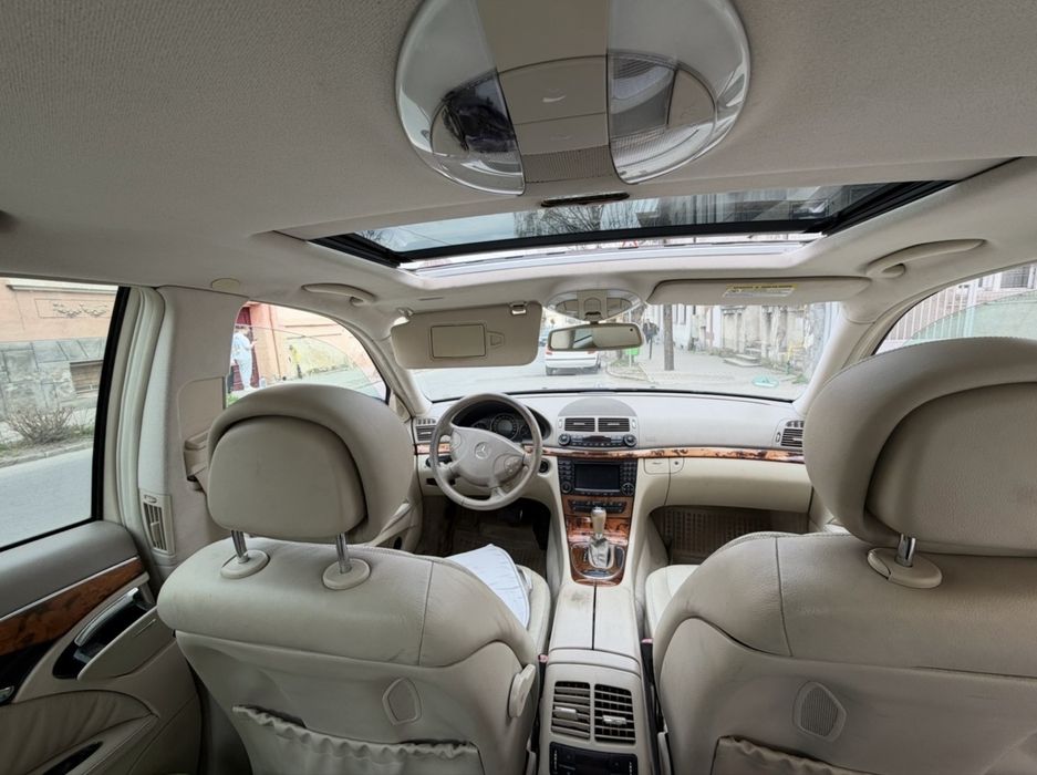 Mercedes W211, E Class 320