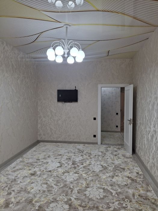 Сдаётся квартира на Крытом 80 кв