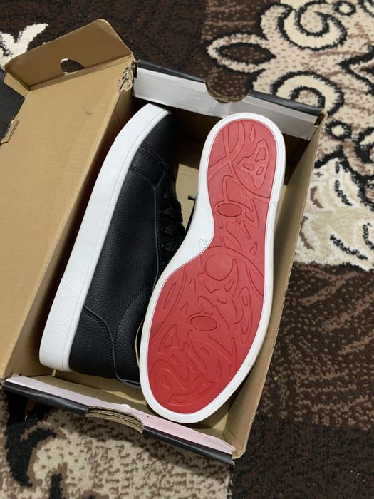 Продам мужскую обувь полу классика