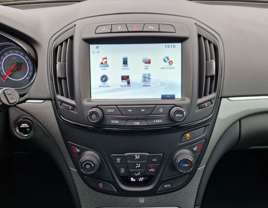 Opel Insignia - An 2016 -Diesel 1.6 - Automat