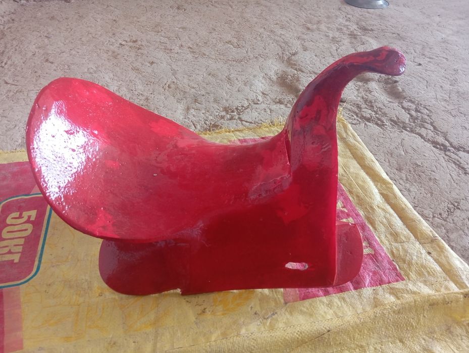 Ot egarlari bor oʻta mustahkam va suvda ham chidamli